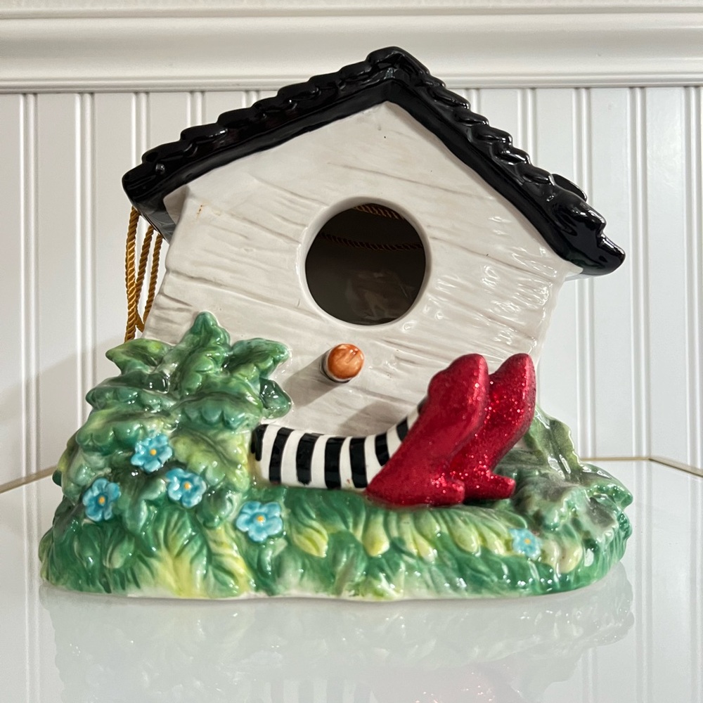 Wizard Of Oz Birdhouse Wicked Witch Under House Ruby Slippers Westland Giftware